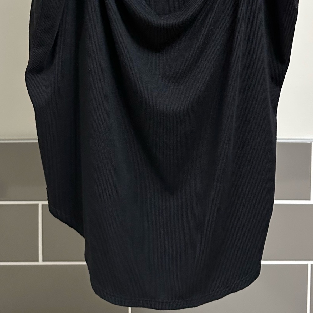 Lululemon Modal Silk Twist-Back Yoga Tank Top - Picture 13 of 13